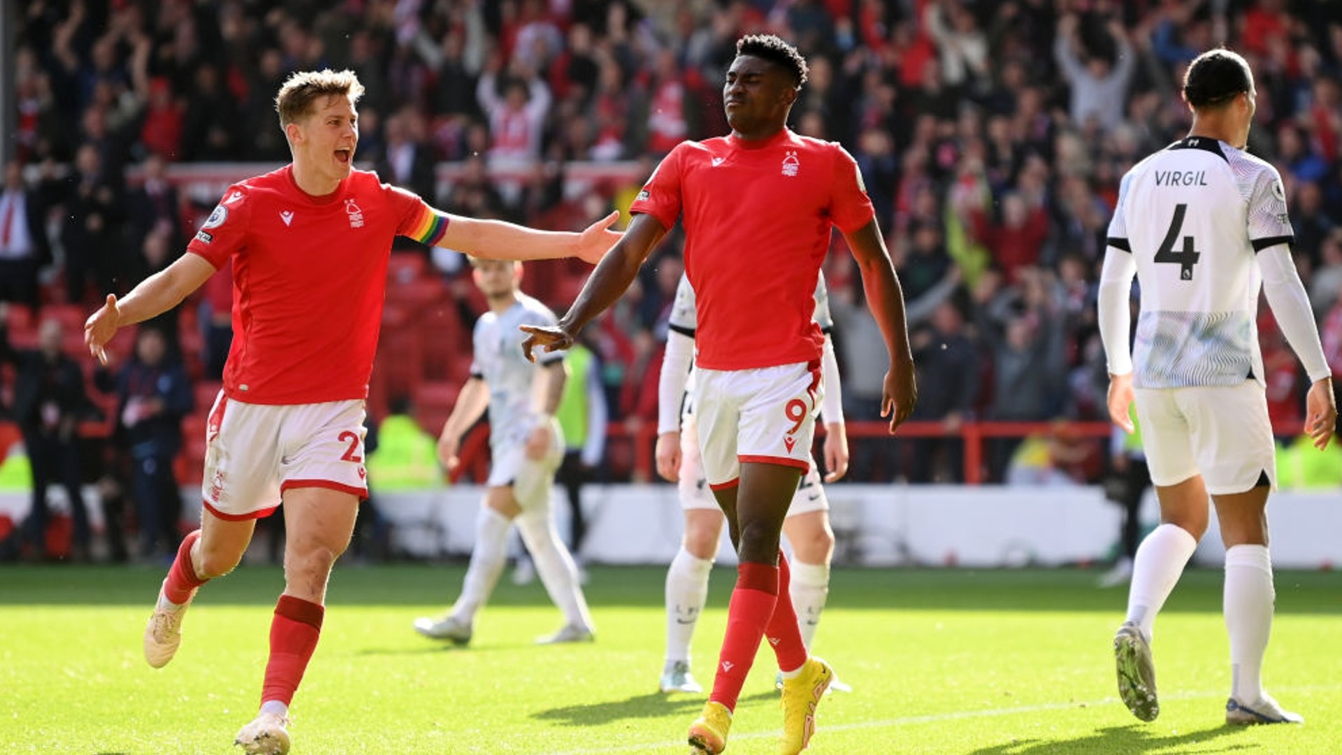 個團隊的士 個團隊的士